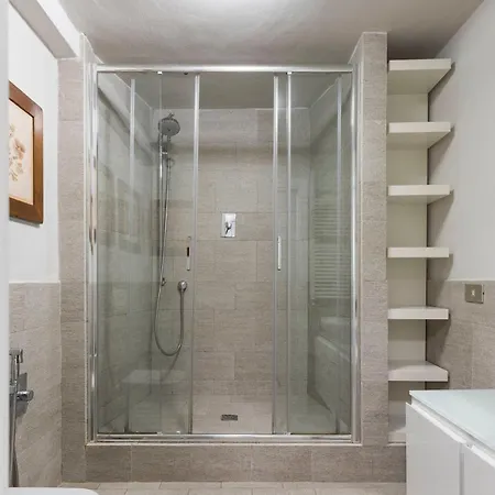 Santa Croce Loft شقة *