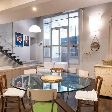 Santa Croce Loft شقة