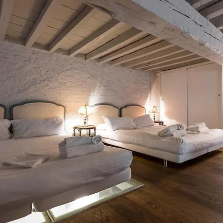 Santa Croce Loft Апартаменты *